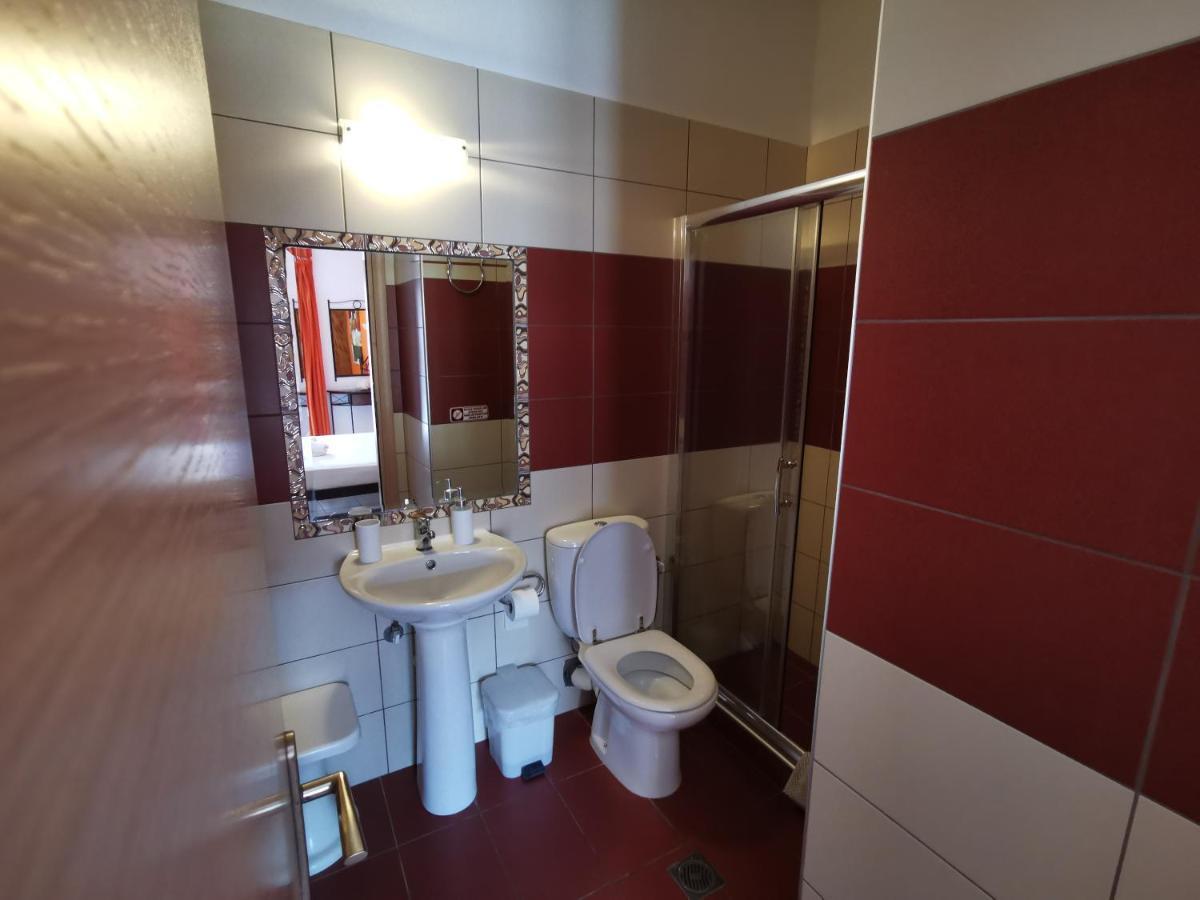 Marinos Aparts Aparthotel Sívota Exteriör bild