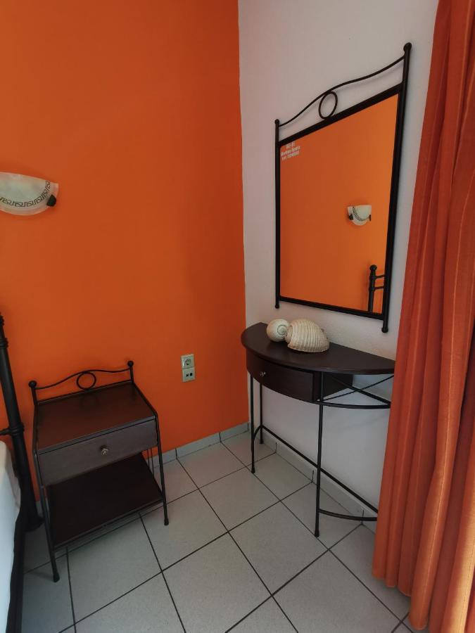 Marinos Aparts Aparthotel Sívota Exteriör bild